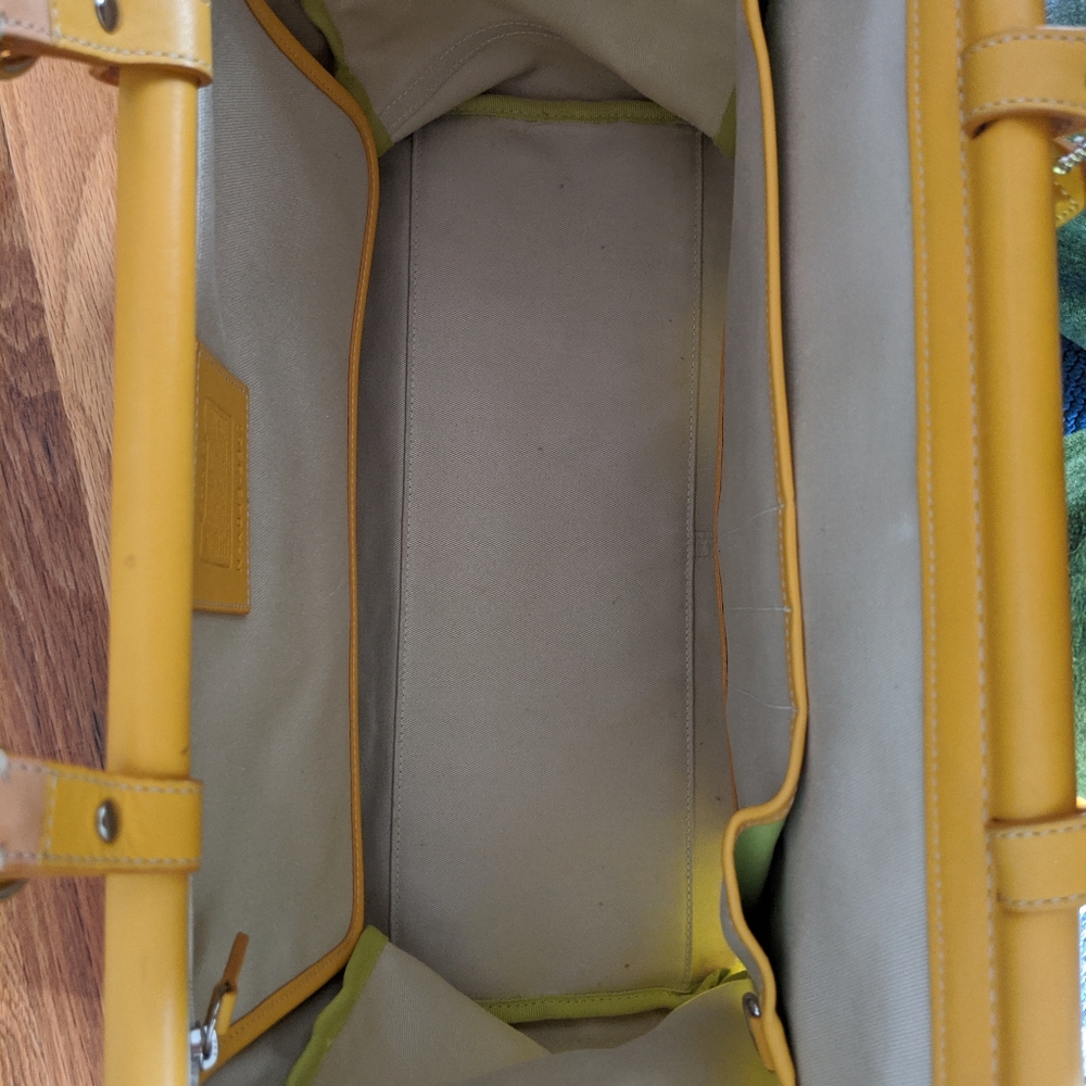 Coach Purse - Picture 6 of 6